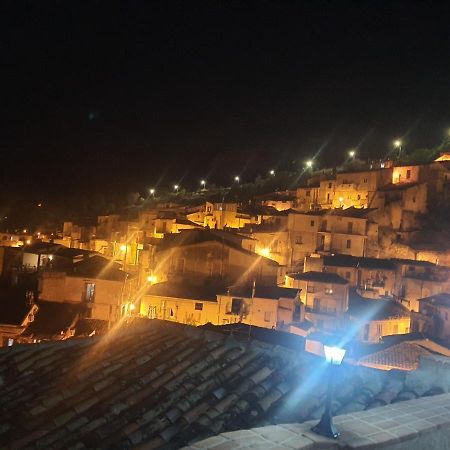 Casa Vacanza Leo Βίλα Stilo Εξωτερικό φωτογραφία